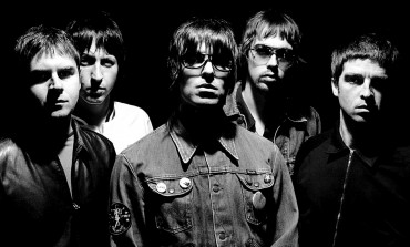 Oasis Announce 25th Anniversary Remaster Of B-Side Collection 'The Masterplan'