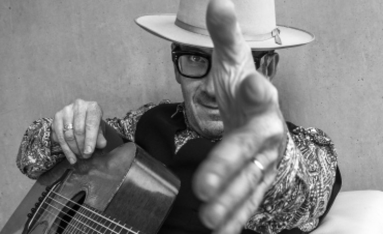 Elvis Costello Cancels European Tour Following Surgery