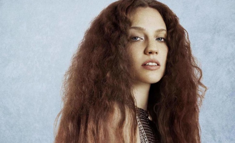 Jess Glynne Teams up with Forest Live