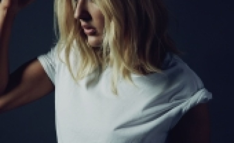 Ellie Goulding Writing A New Classical Album