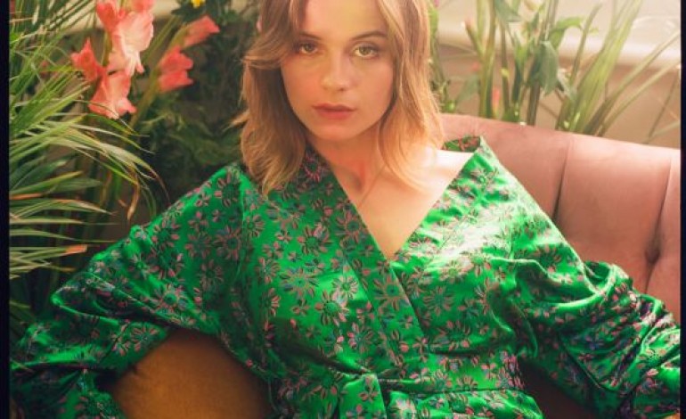 Gabrielle Aplin Releases New Track ‘Magic’