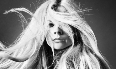 Avril Lavigne Announces Open-Air UK Performances