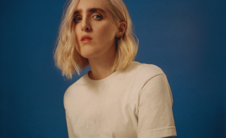 Shura Premiers New Track “elevator girl” with Ivy Sole