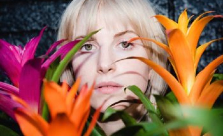 Hayley Williams Covers Radiohead’s “Fake Plastic Trees”