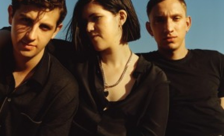 The xx’s Romy Madley Croft Performs New Song “Weightless”, Reveals Plans for Solo Album