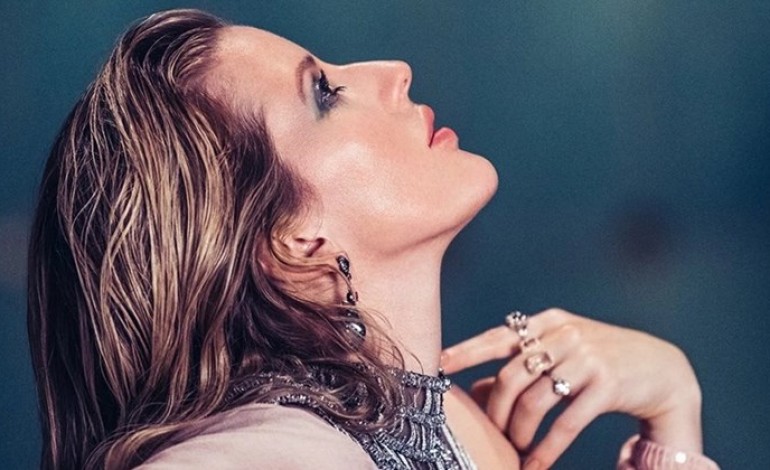 Ellie Goulding Announces Fourth LP ‘Brightest Blue’