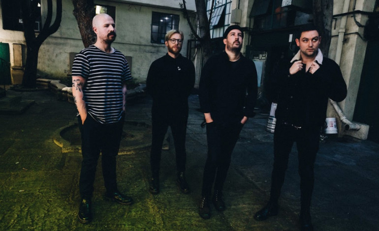 The Twilight Sad Perform Emotional Cover in Honour of Late Frightened Rabbit Member