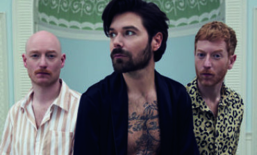 Biffy Clyro Praise Yung Blud with Simon Neil stating 'I Admire Him a Lot'
