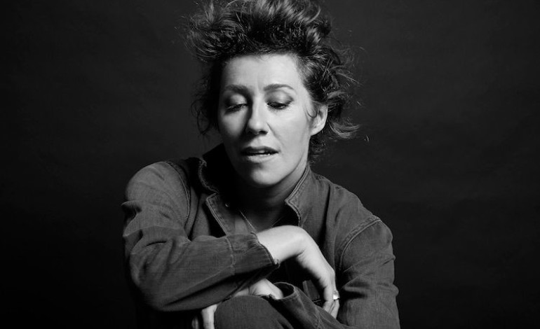 Martha Wainwright Releases New Single “Falaise de Malaise” as UK Tour Approaches