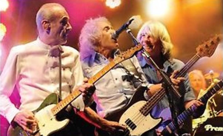Status Quo bassist Alan Lancaster Dies At Age 72