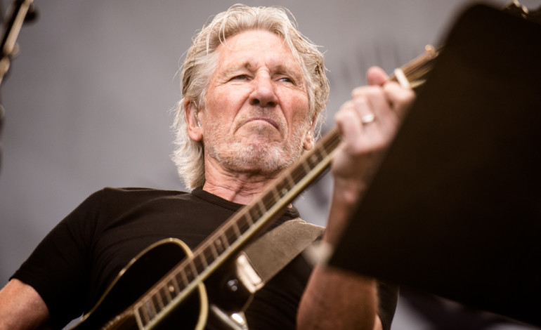 Roger Waters Disappoints London Palladium Audience With Outbursts As He Opens The Show Reading Memoirs