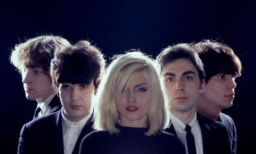 Blondie Delight Glastonbury Festival With High Energy, Hit-Packed Set