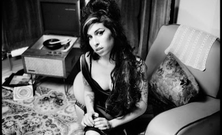 Mark Ronson Pays Tribute To Amy Winehouse On 40th Birthday