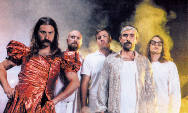 IDLES Unveil Third Single 'GIFT HORSE' From Upcoming Album