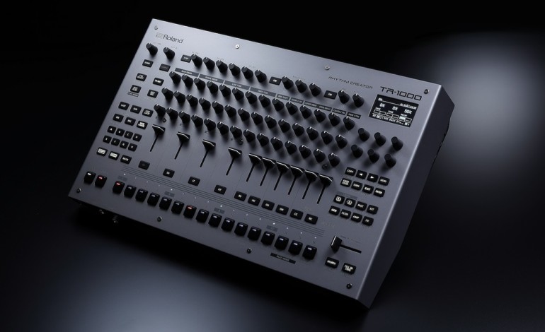 Roland Return To Their Analogue Heritage With The TR-1000