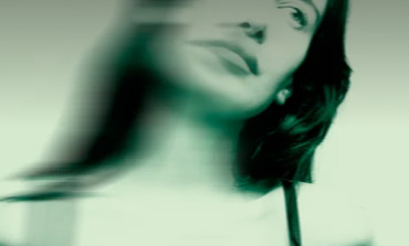 Julia Wolf Announces Worldwide Headline Tour