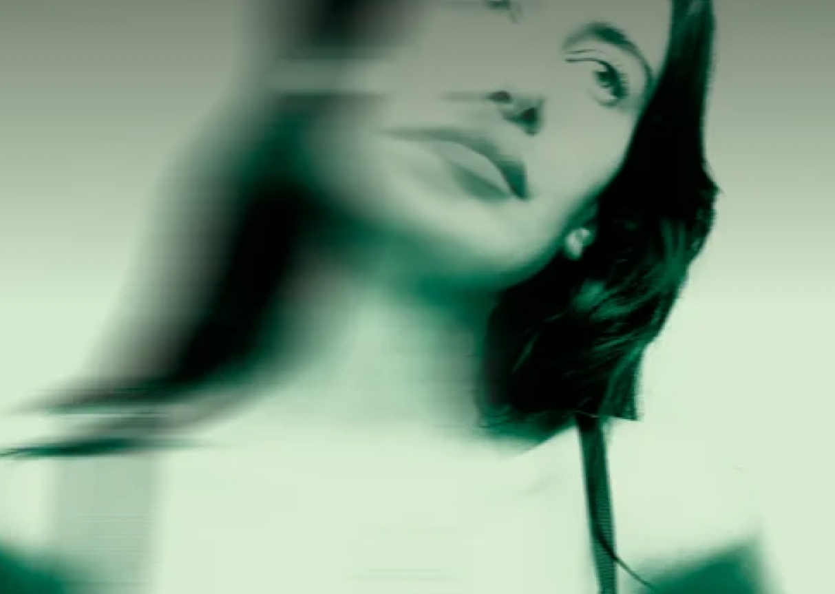Julia Wolf Announces Worldwide Headline Tour