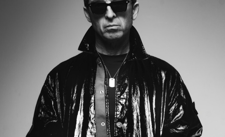 Noel Gallagher’s Guitar Used On ‘(What’s The Story) Morning Glory’ To Go Under The Hammer